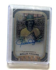 2022 Topps Tribute Iconic Perspectives Autographs Rollie Fingers #IPA-RF card