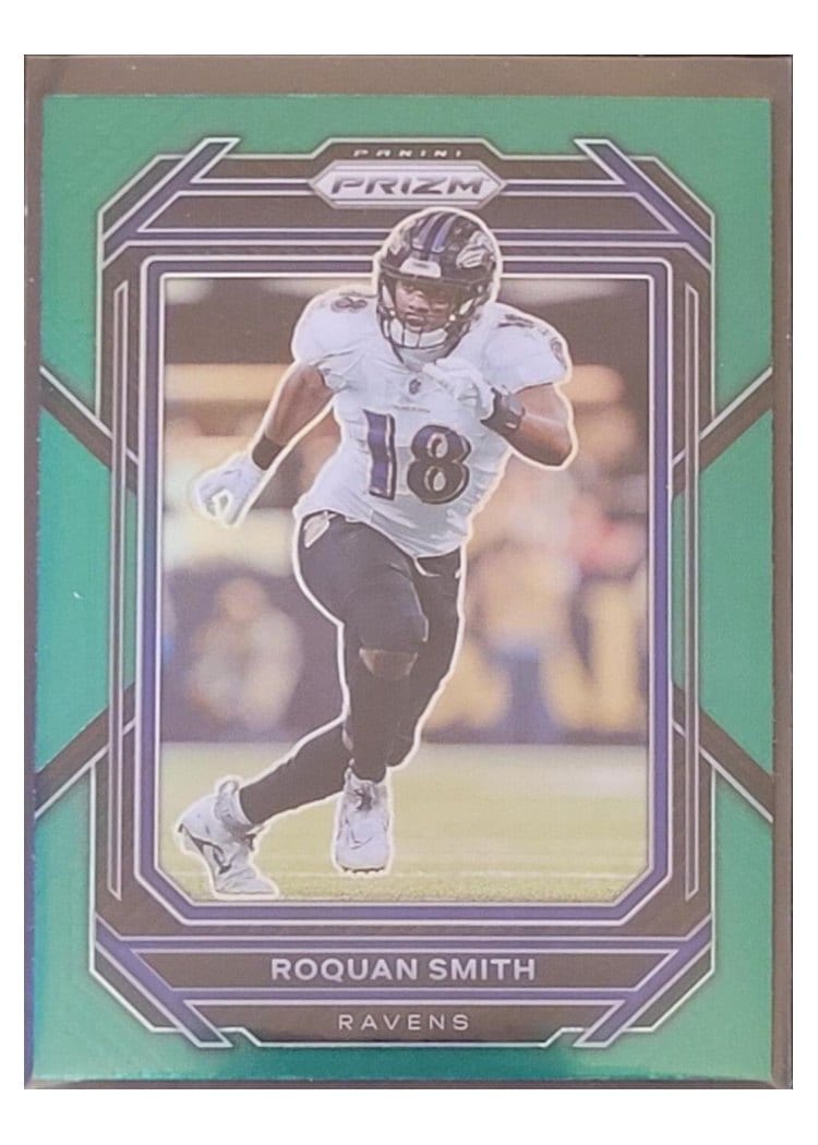 2022 Panini Prizm Base Set Roquan Smith #51 card