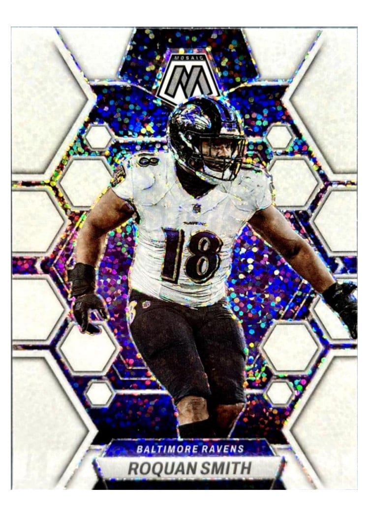 2023 Panini Mosaic Base Set Roquan Smith #16 card