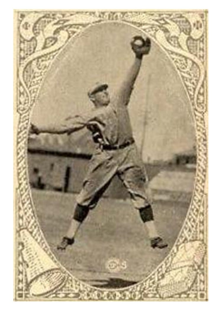 1922 Neilson's Chocolate Type I Ross Young #106 card