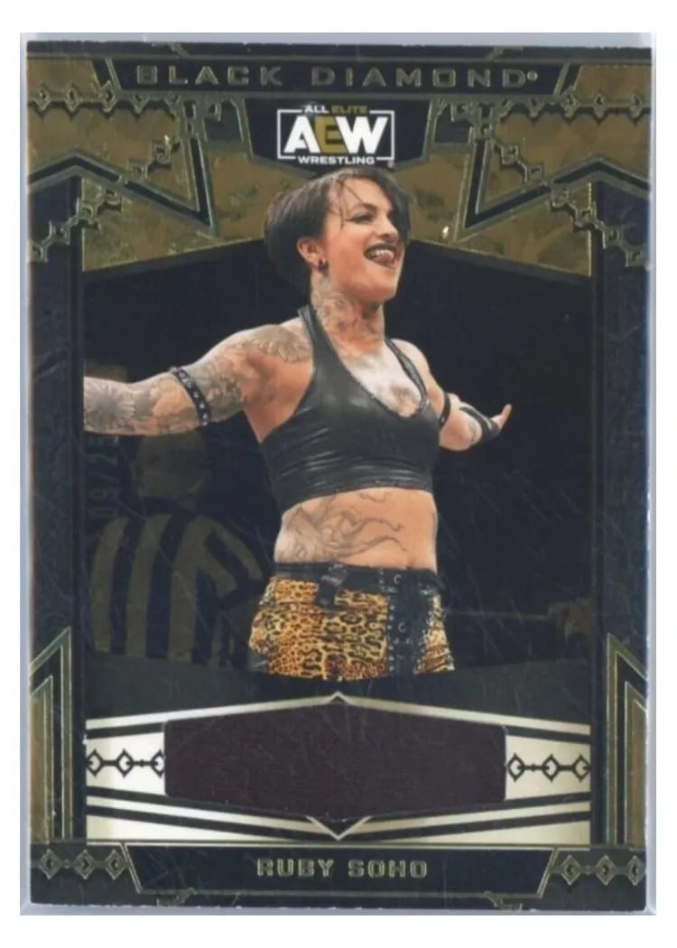 2024 Upper Deck Black Diamond AEW Ruby Soho Shirt Relics Gold #8 card