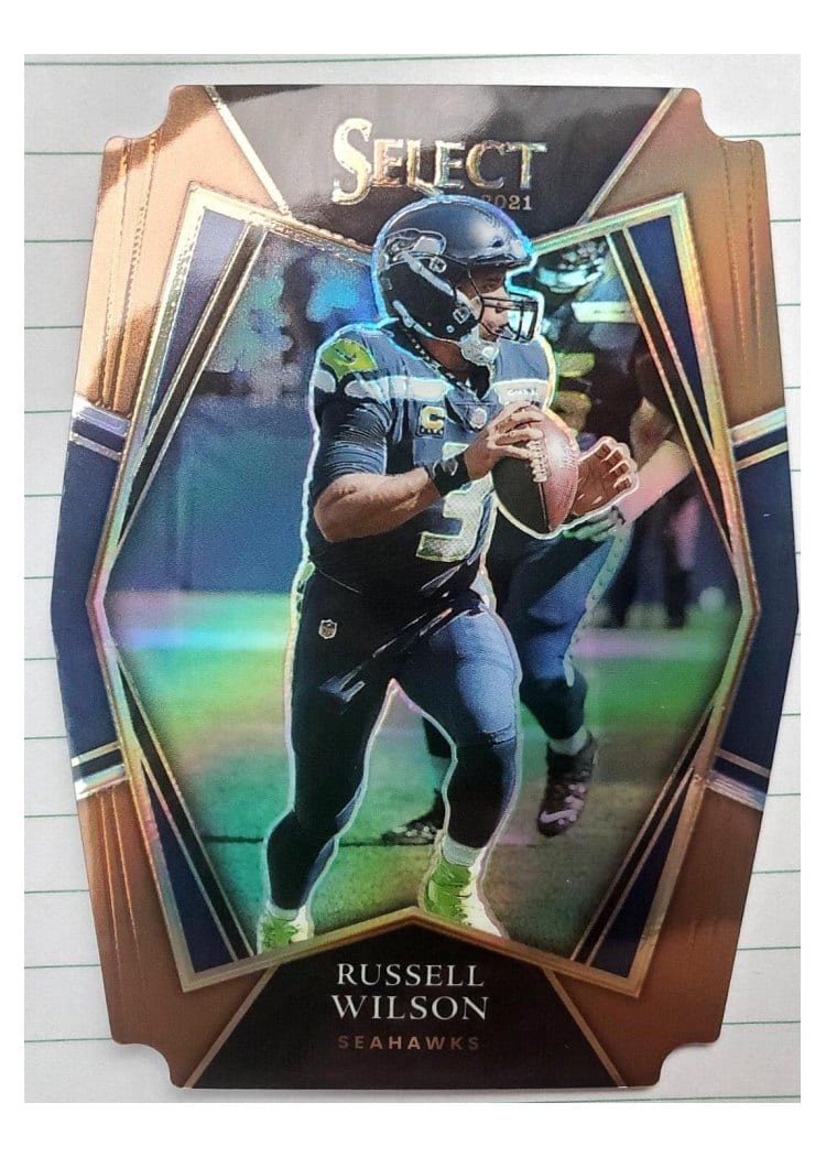 2021 Panini Select Base Set Russell Wilson Gold Die Cut #130 card
