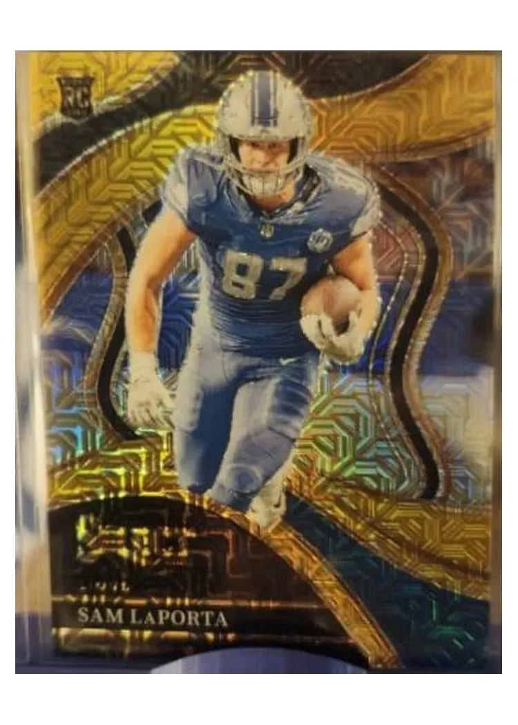 2023 Panini Select Base Set Sam LaPorta Gold Prizm #221 card