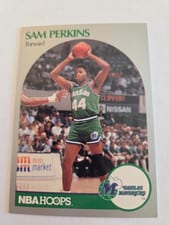 1990-91 Hoops Base Set Sam Perkins #87 card