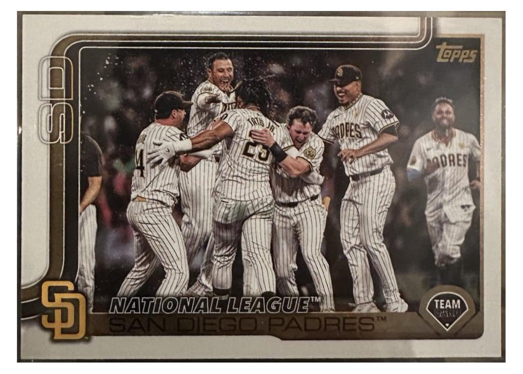 2025 Topps Base Set San Diego Padres #39 card