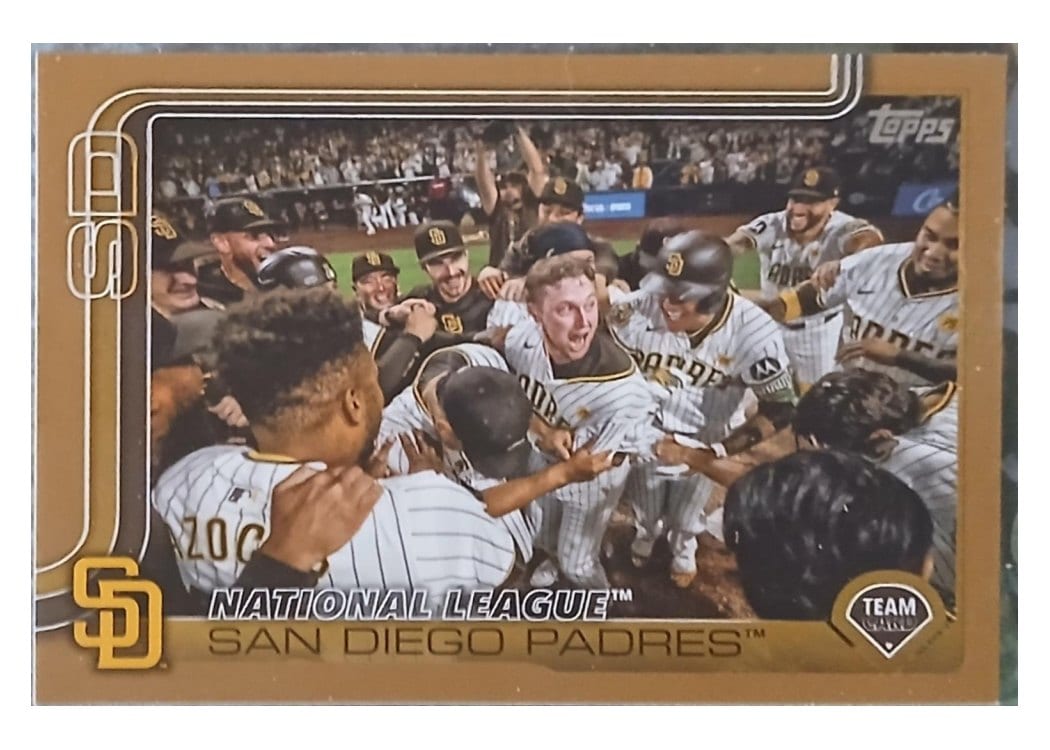 2025 Topps Base Set San Diego Padres #39 card