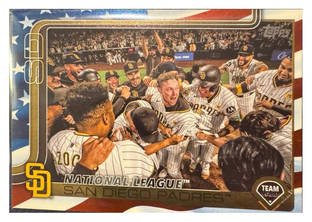 2025 Topps Base Set San Diego Padres Independence Day #39 card