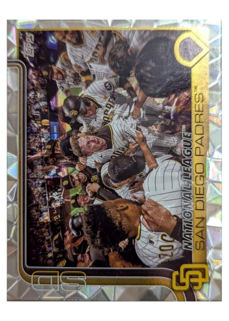2025 Topps Base Set San Diego Padres #39 card