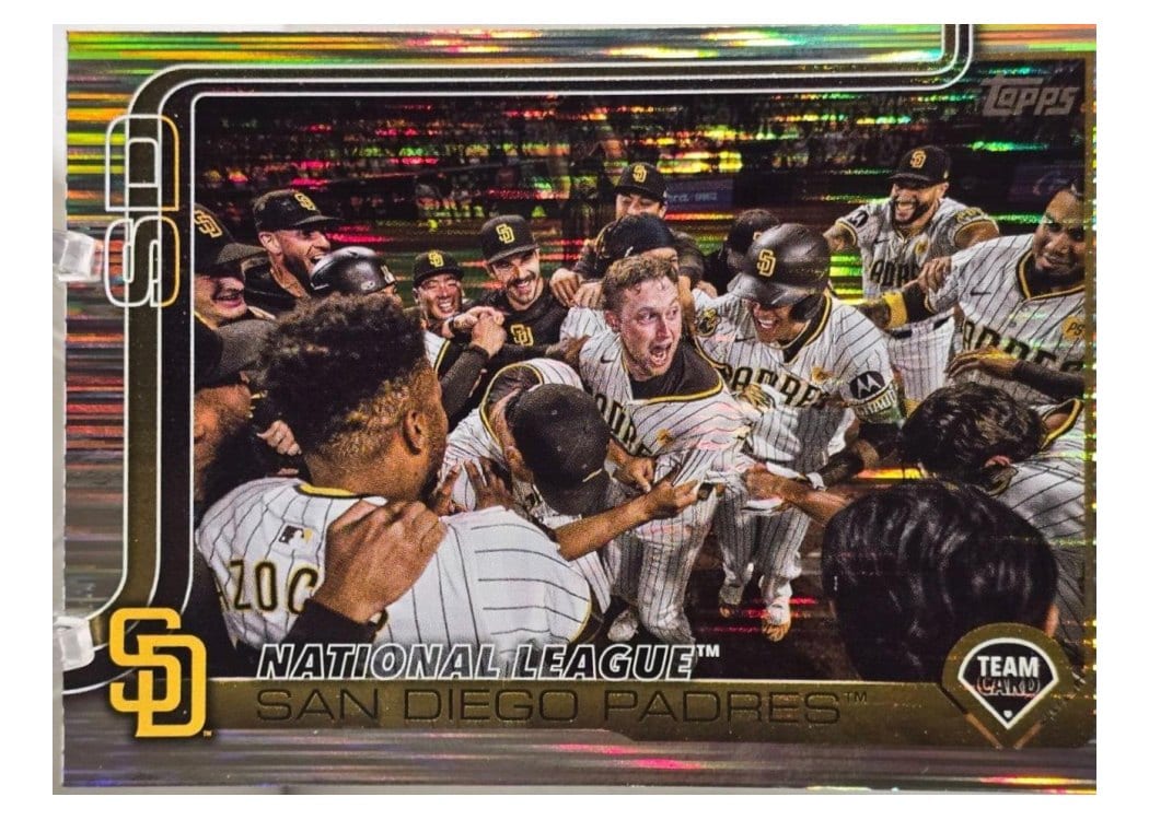 2025 Topps Base Set San Diego Padres Tinsel #39 card