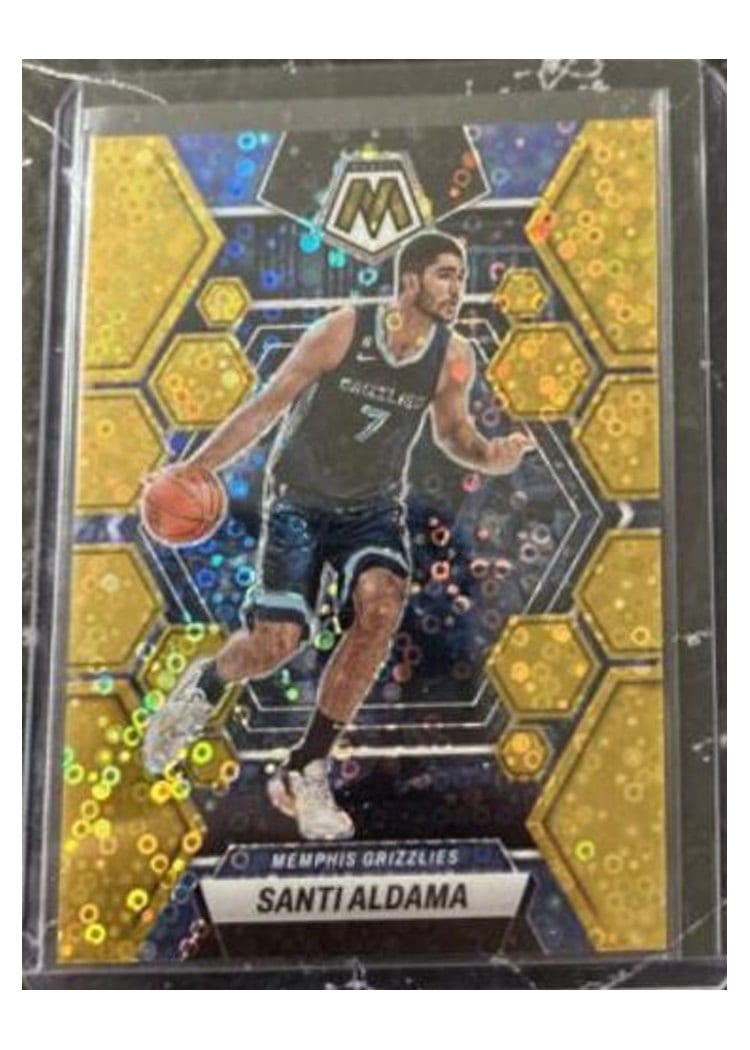 2022-23 Panini Mosaic Base Set Santi Aldama #109 card
