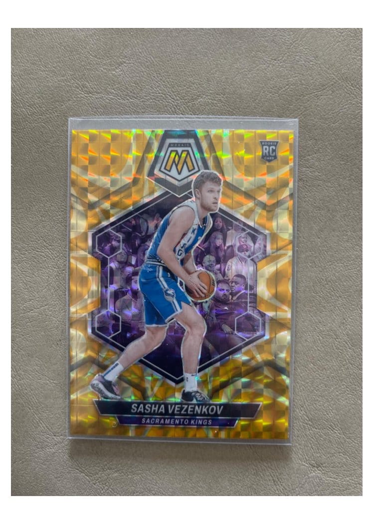 2023-24 Panini Mosaic Base Set Sasha Vezenkov #236 card