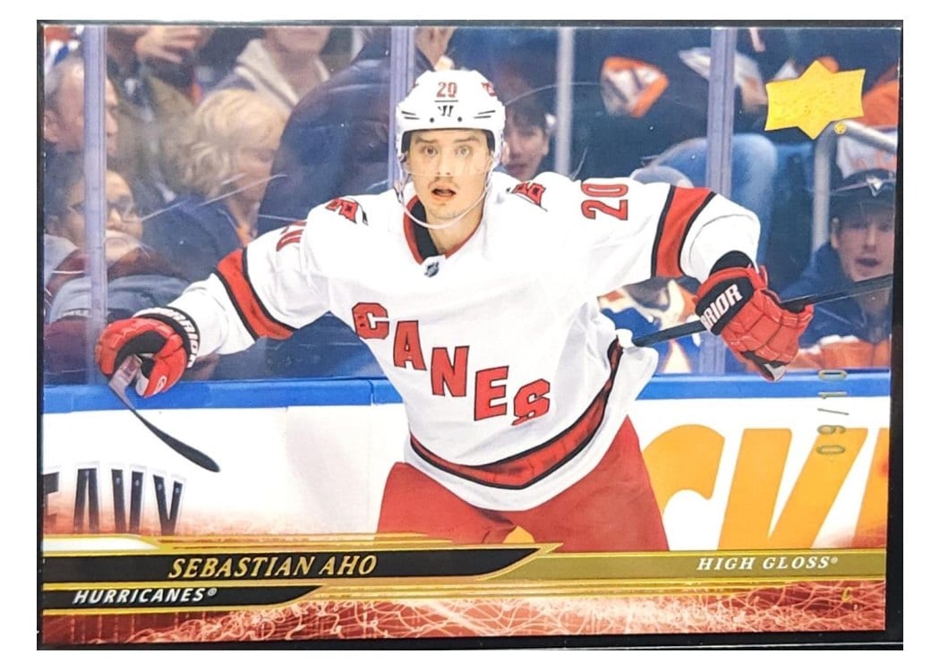 2024-25 Upper Deck Base Set Sebastian Aho #272 card