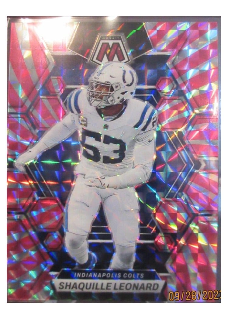 2023 Panini Mosaic Base Set Shaquille Leonard #97 card