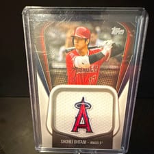 Shohei Ohtani 2020 Topps Jumbo Jersey Sleeve Patches card