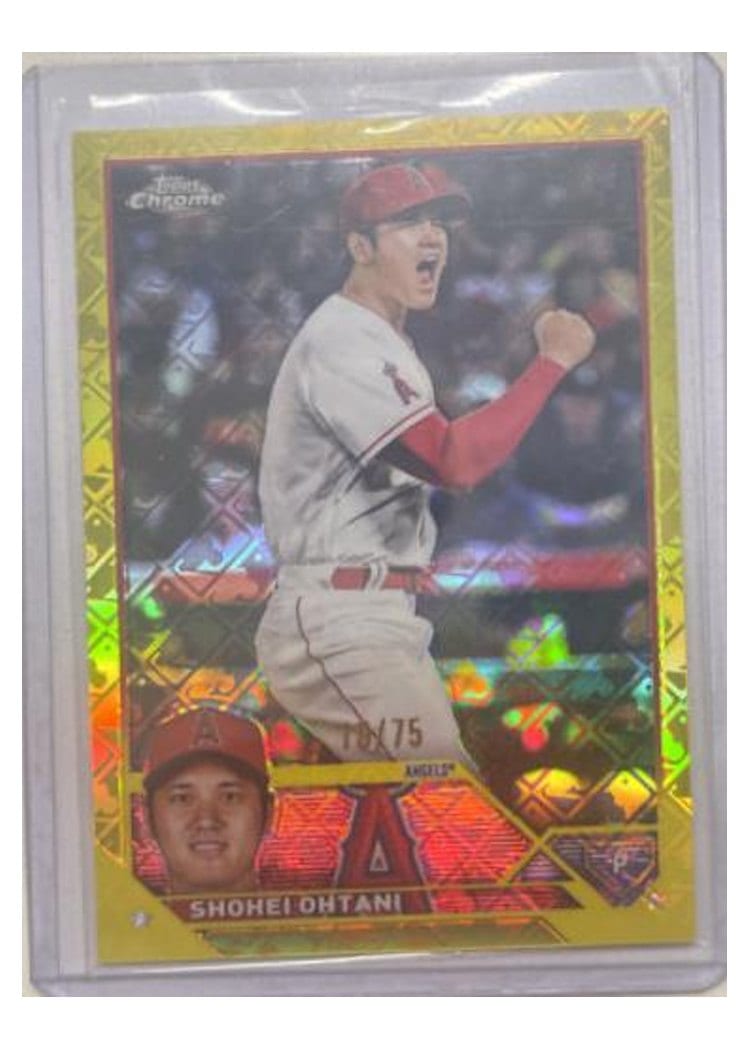 2023 Topps Chrome Shohei Ohtani #17 card