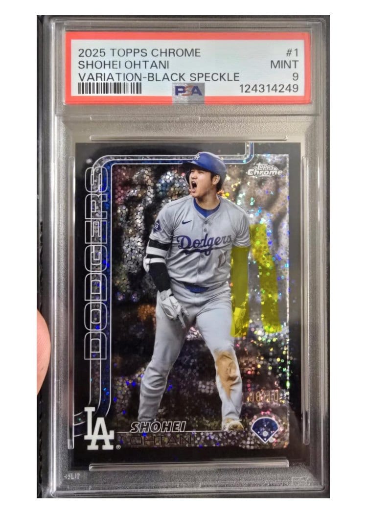 2025 Topps Chrome Shohei Ohtani #1 card