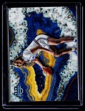 2025-26 Bowman Crystallized NIL Sienna Betts #CNL-3 card