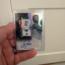 2025-26 Topps Signature Class Shadow Scripts Sion James #SS-SJ card