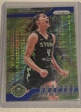2024 Panini Prizm WNBA Fractal Skylar Diggins-Smith #11 card