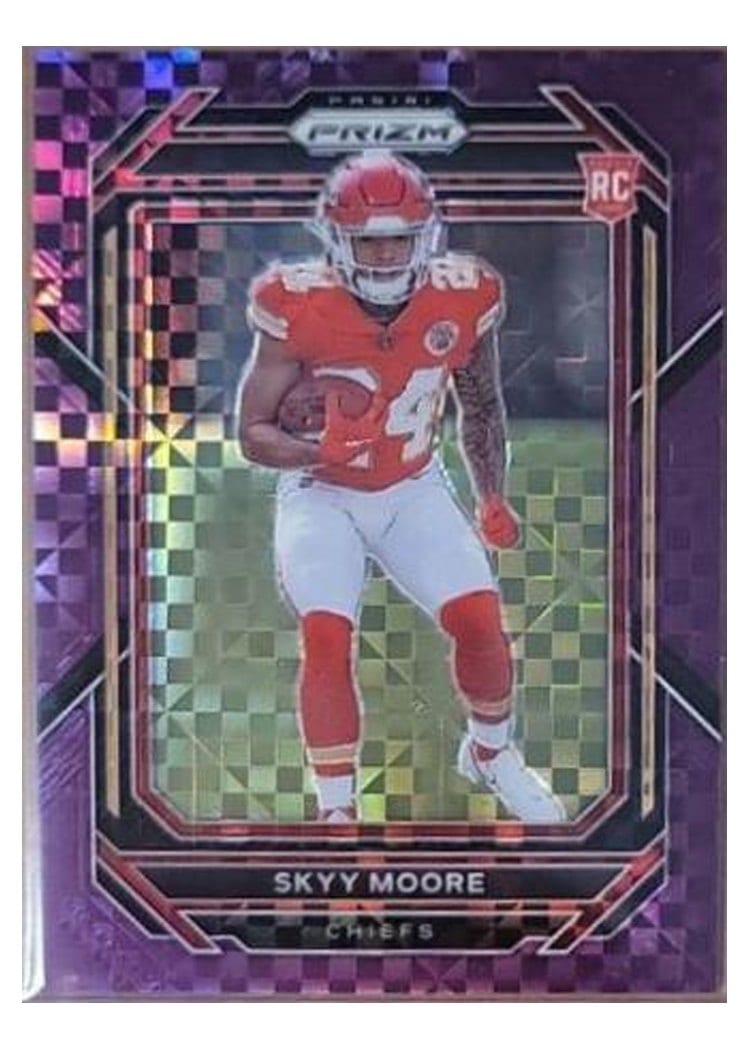 2022 Panini Prizm Base Set Skyy Moore Purple Power #331 card
