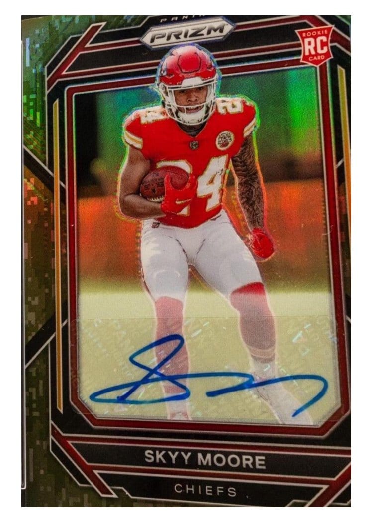 2022 Panini Prizm Base Set Skyy Moore #331 card