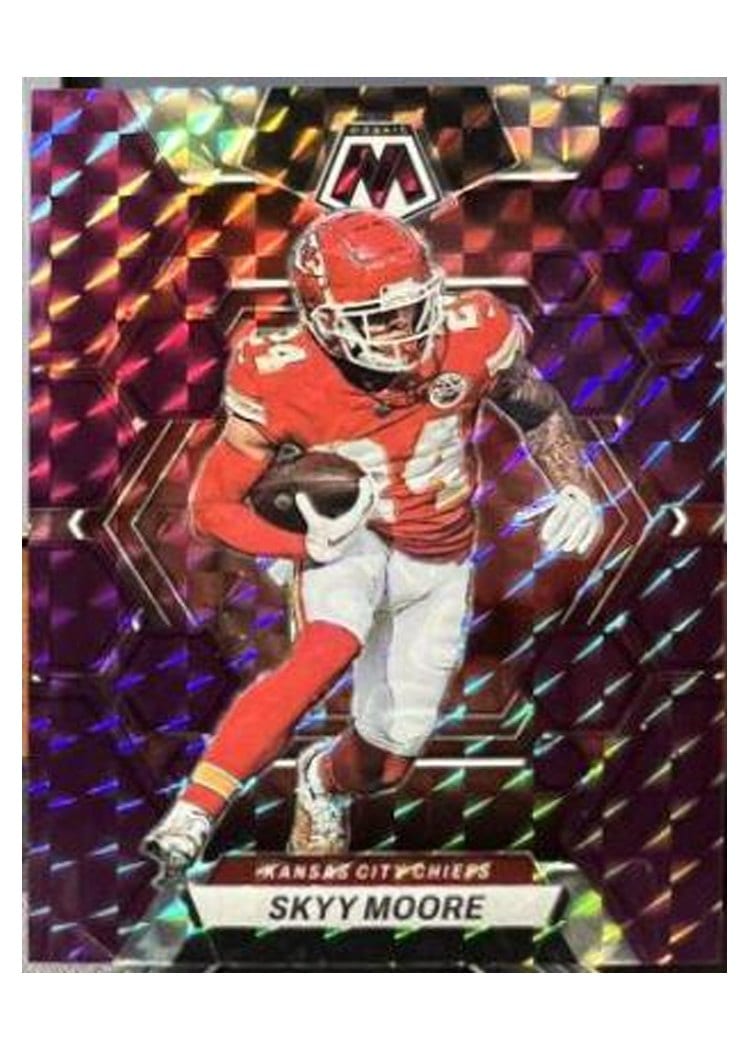 2023 Panini Mosaic Base Set Skyy Moore #111 card