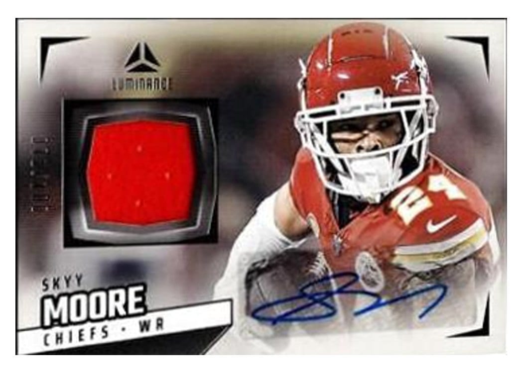 2024 Panini Luminance Autograph Jerseys Skyy Moore #AJ-SME card