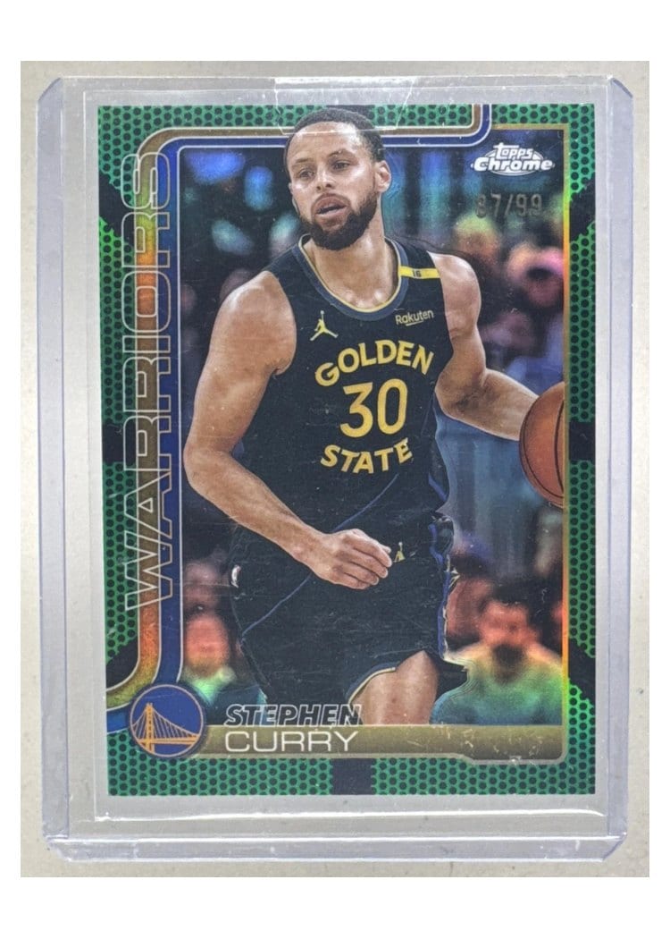 2025 Topps Chrome Stephen Curry #201 card