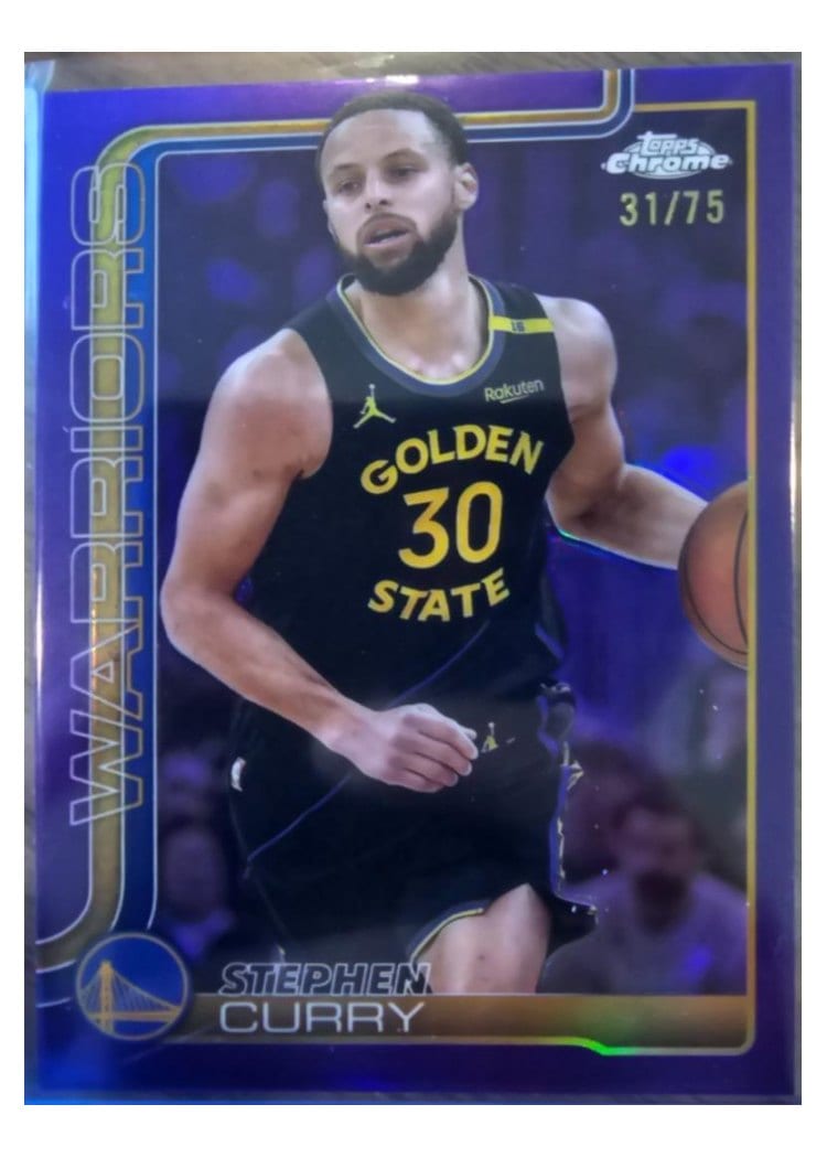 2025 Topps Chrome Stephen Curry #201 card