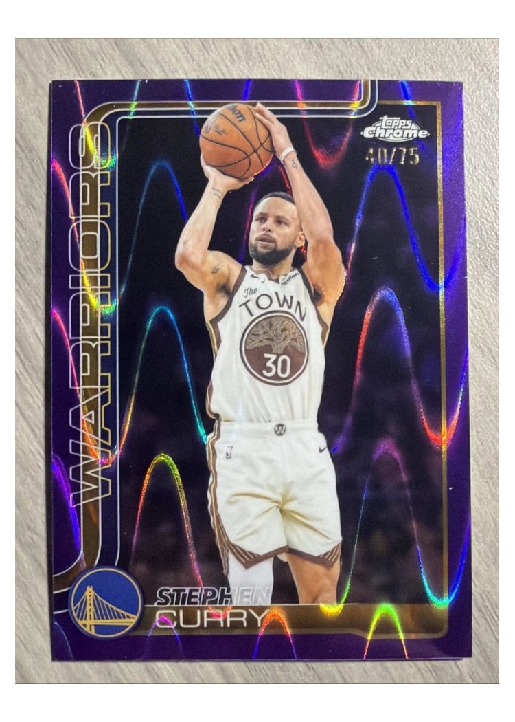 2025 Topps Chrome Stephen Curry #201 card