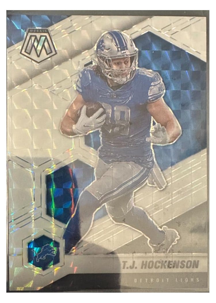 2021 Panini Mosaic Base Set T.J. Hockenson #74 card