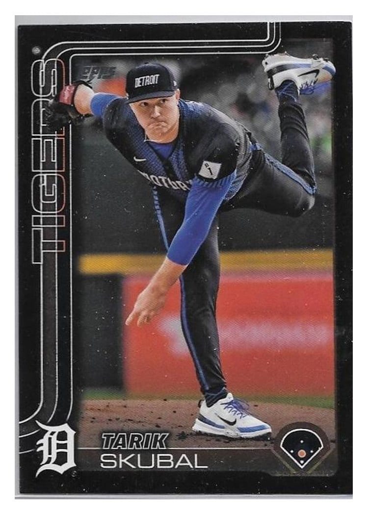 2025 Topps Base Set Tarik Skubal #71 card