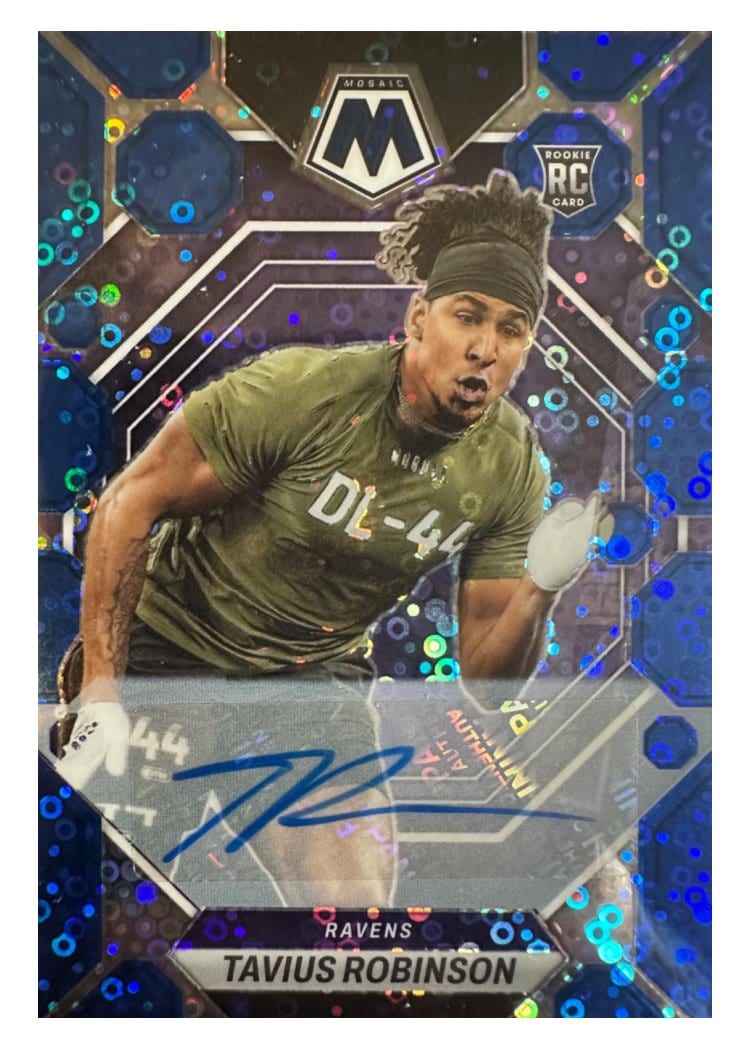2023 Panini Mosaic Base Set Tavius Robinson #365 card