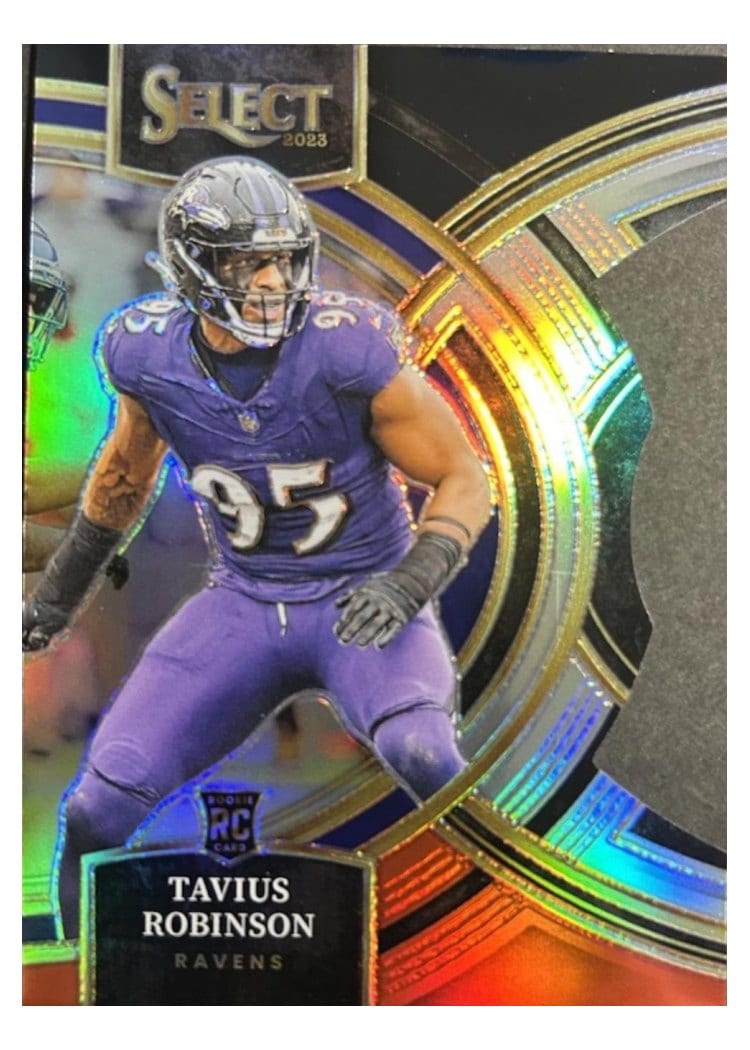 2023 Panini Select Base Set Tavius Robinson #114 card