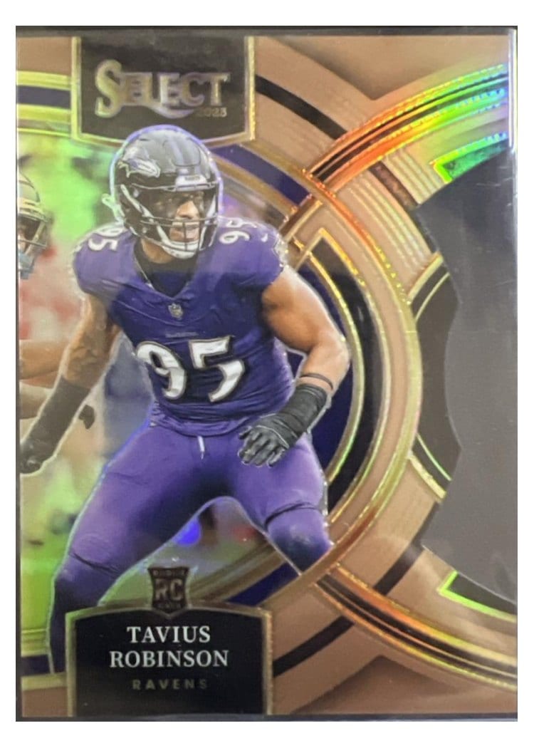 2023 Panini Select Base Set Tavius Robinson #114 card
