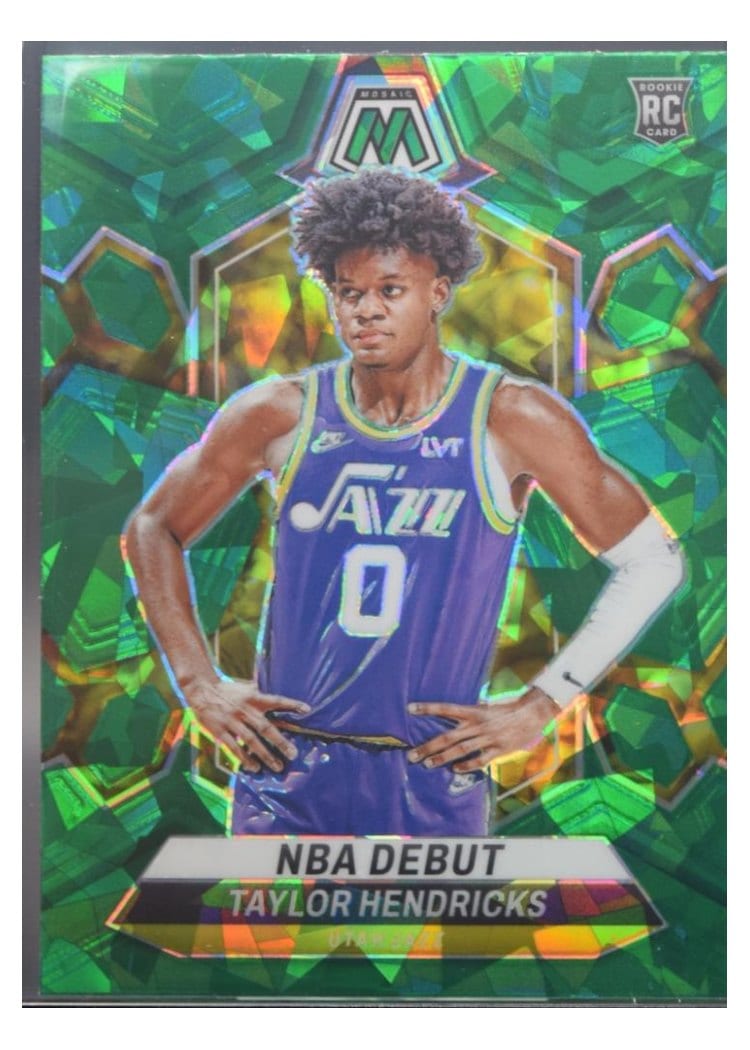 2023-24 Panini Mosaic Base Set Taylor Hendricks Green Ice #261 card