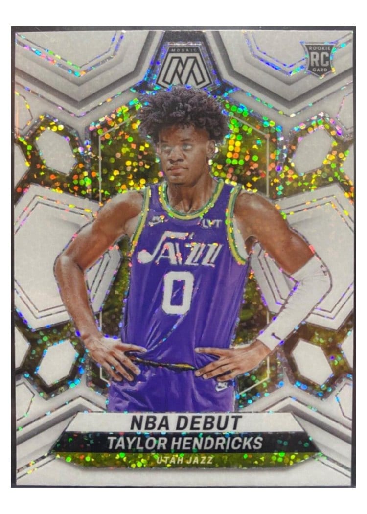 2023-24 Panini Mosaic Base Set Taylor Hendricks White Sparkle #261 card