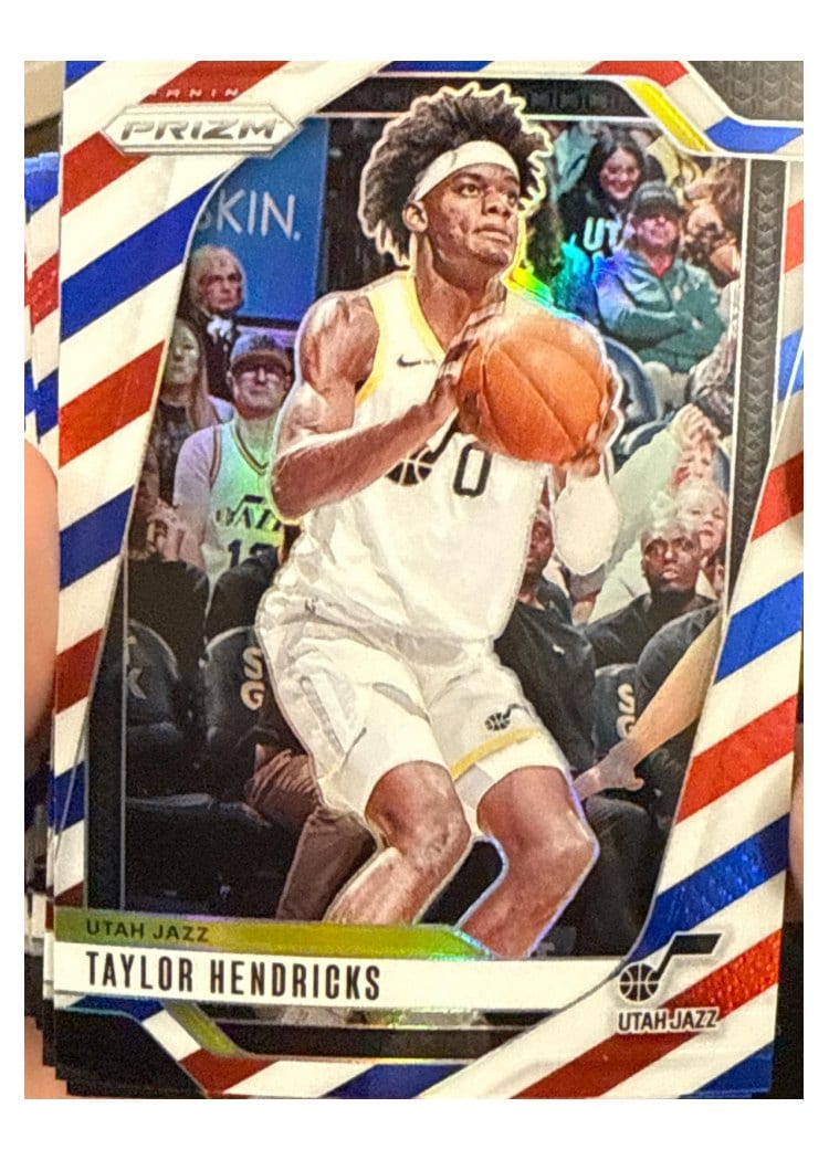 2024-25 Panini Prizm Base Set Taylor Hendricks #32 card