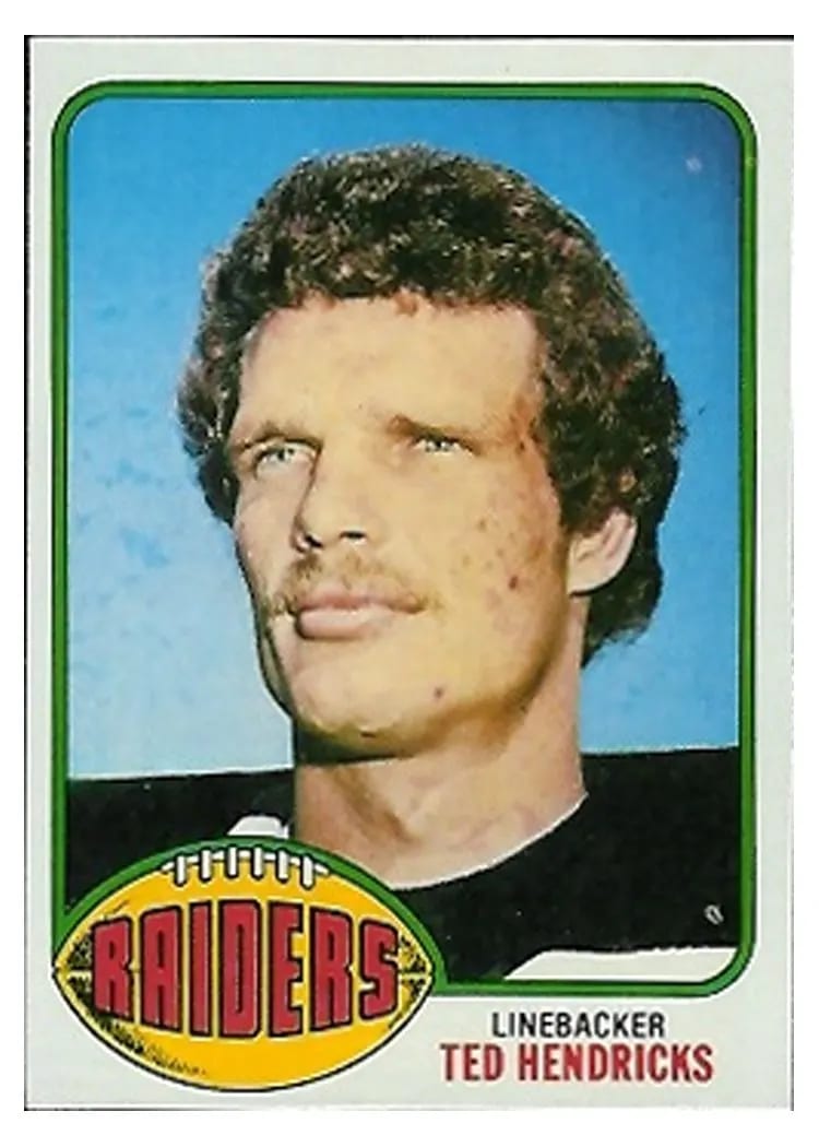1976 Topps Ted Hendricks #76 card
