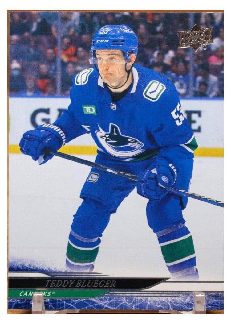 2024-25 Upper Deck Base Set Teddy Blueger #428 card