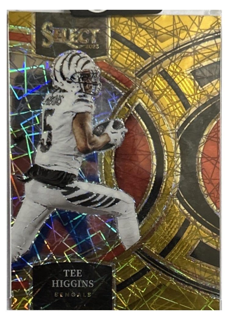 2023 Panini Select Base Set Tee Higgins Gold Prizm #112 card