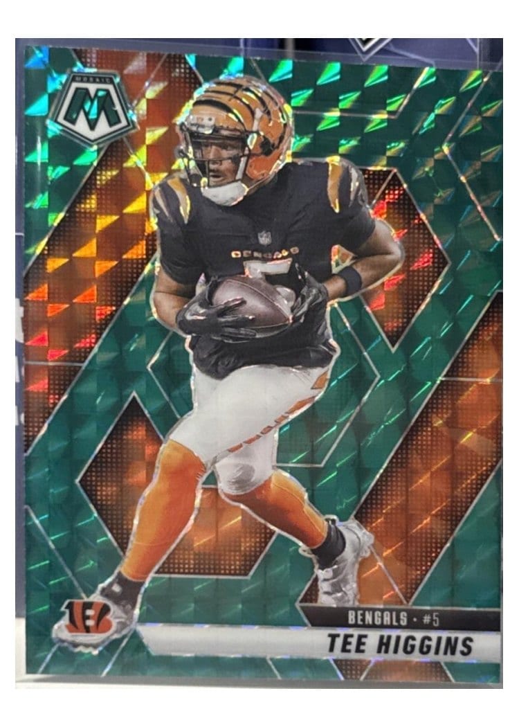 2025 Panini Mosaic Base Set Tee Higgins #246 card