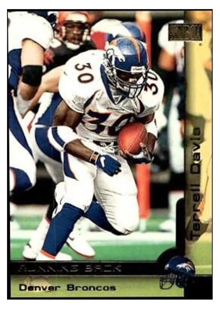 2000 Skybox Terrell Davis #141 card