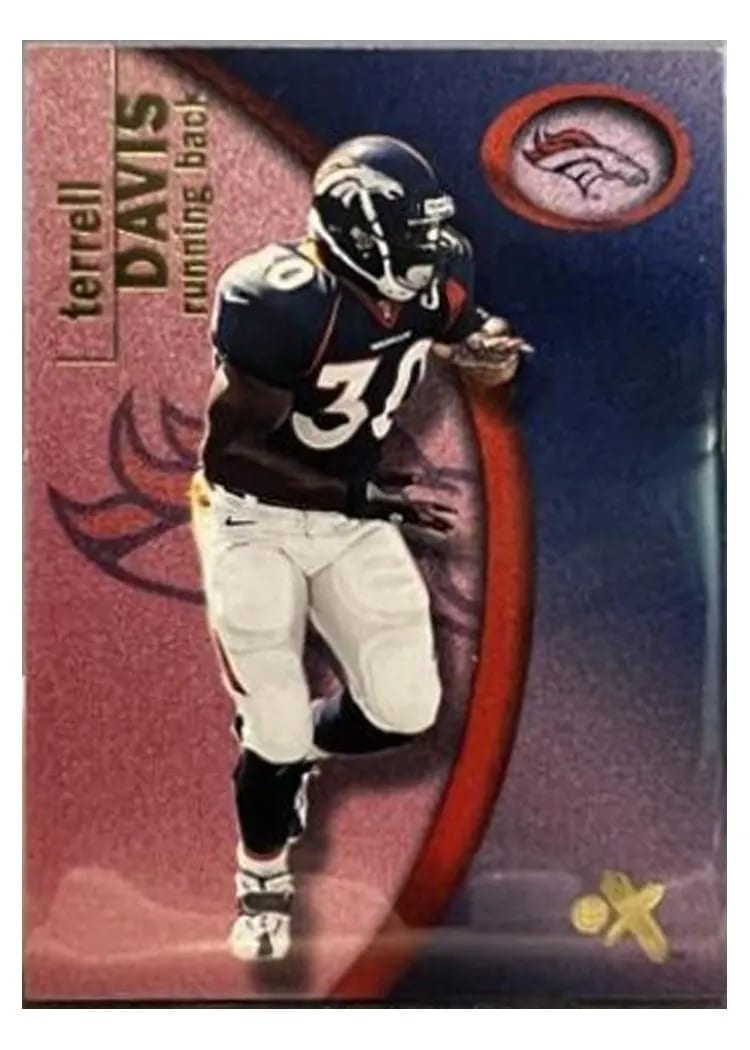 2001 Fleer E X Terrell Davis Essential Cred. Now #28 card