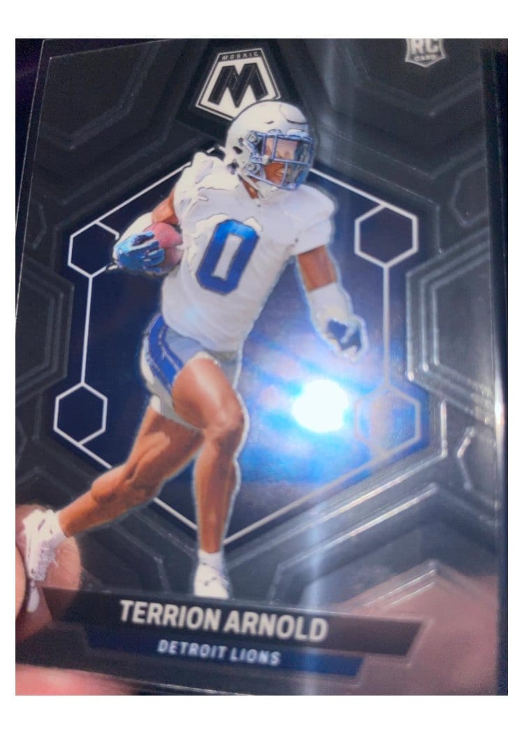 2024 Panini Mosaic Base Set Terrion Arnold #324 card