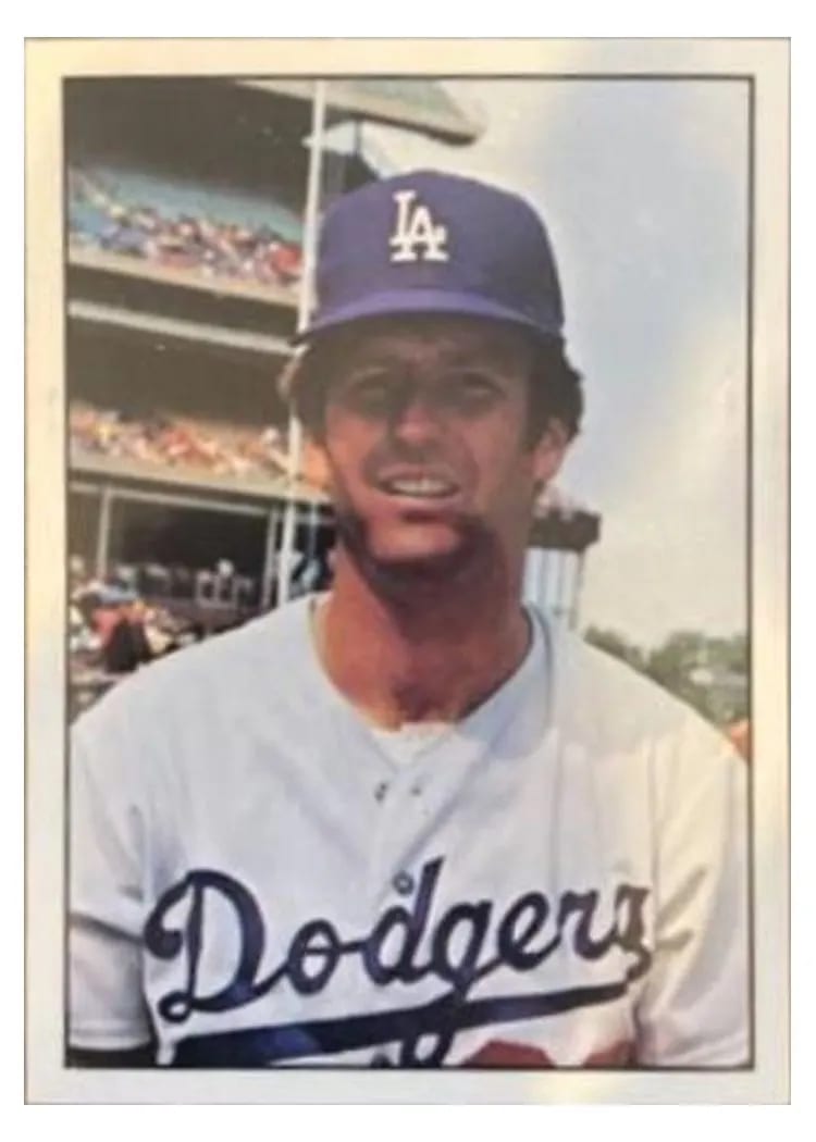 1975 SSPC Thomas John #69 card