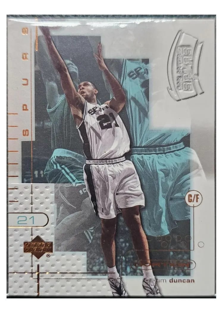 2001 Upper Deck Ovation Tim Duncan #21 card