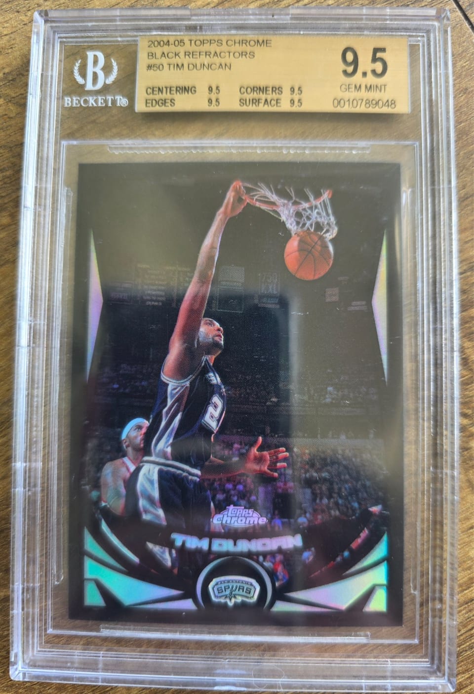 2004 Topps Chrome Tim Duncan #50 card