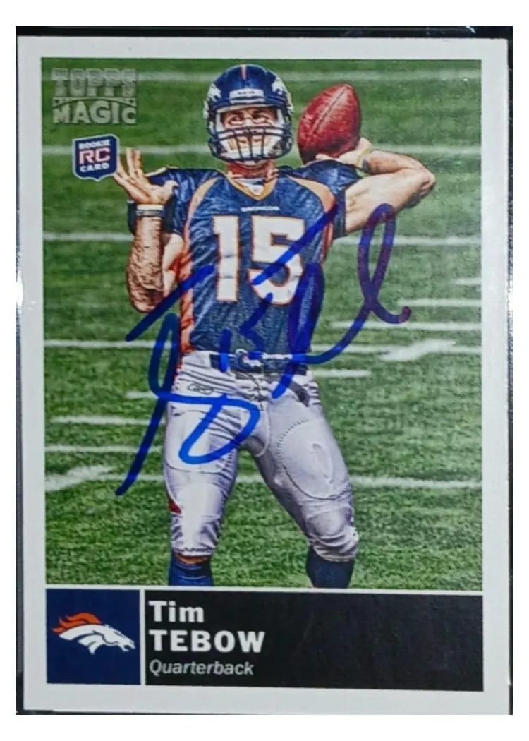 2010 Topps Magic Tim Tebow Autograph Chrome Refractor #25 card