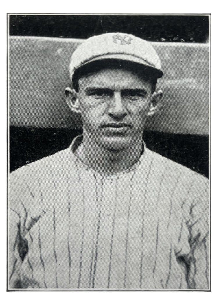 1922 E121 American Caramel Series of 120 Tom Rogers card